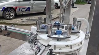 Abfüllmaschine für Babypuderflaschen