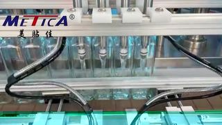 Maschine zum Abfüllen von Flüssigkeiten in Glasflaschen